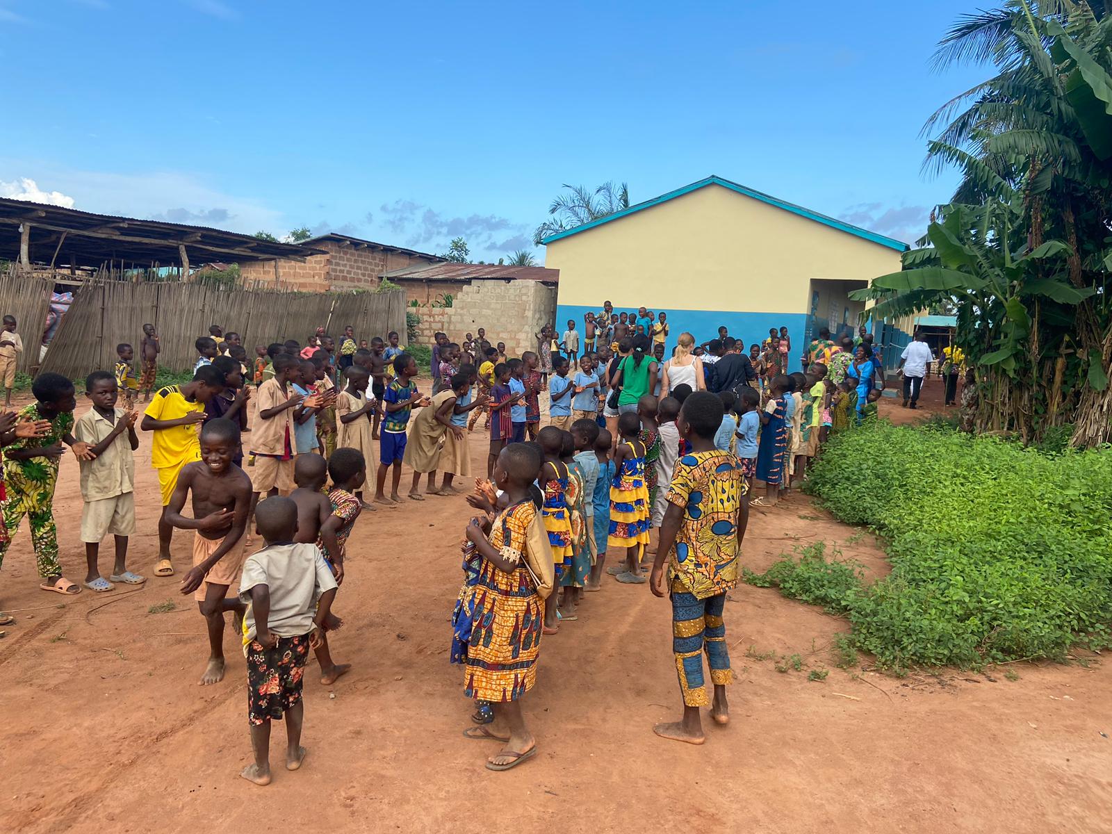 Accès renforcé à l&rsquo;éducation à Azohoué-Cada