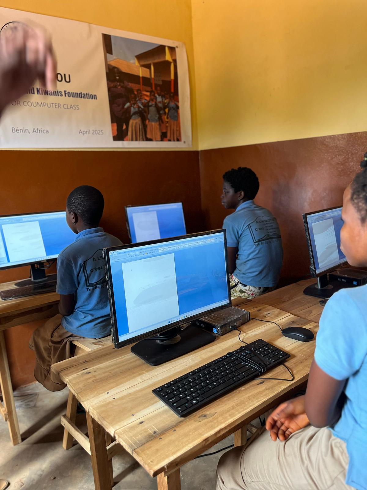 Accès renforcé à l&rsquo;éducation à Azohoué-Cada